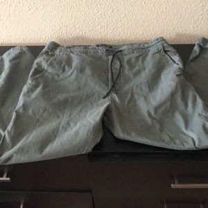 American Eagle Jogger